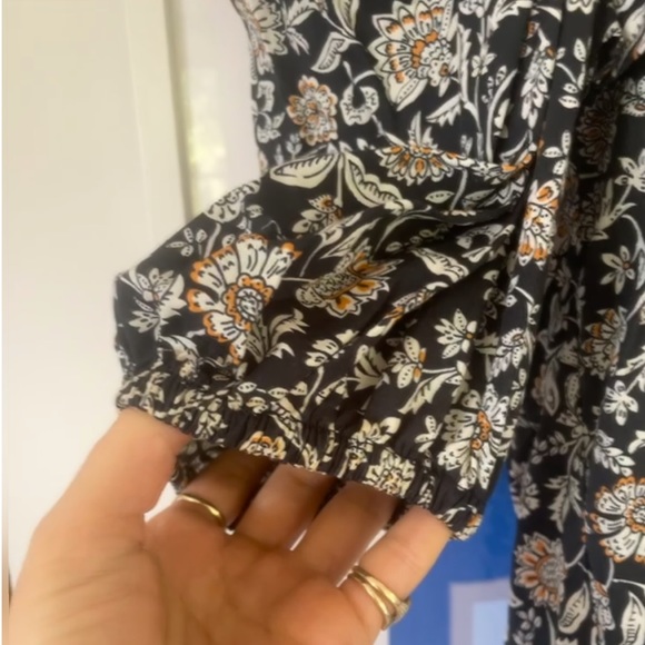 ZARA - FLORAL RUFFLE DETAIL MINI DRESS - Picture 4 of 7